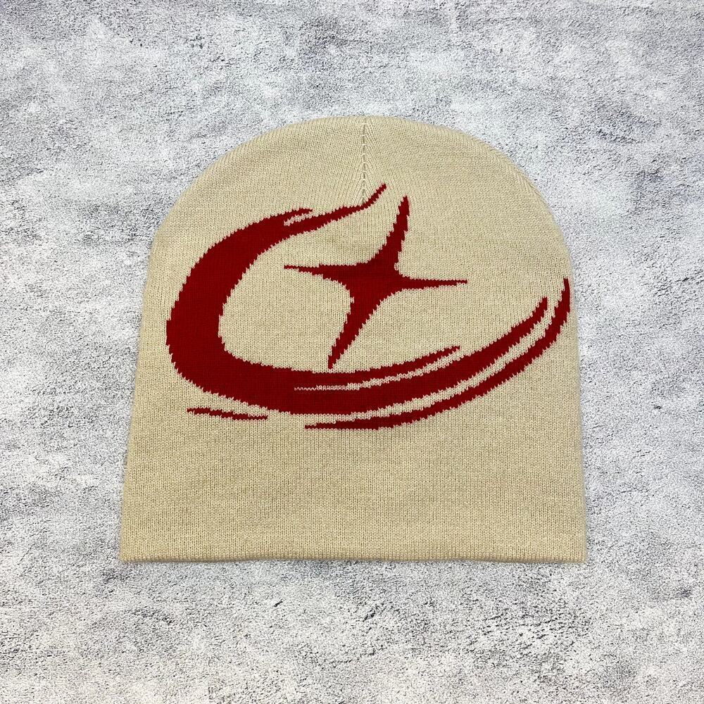 grunge gothic punk tan & red star beanie